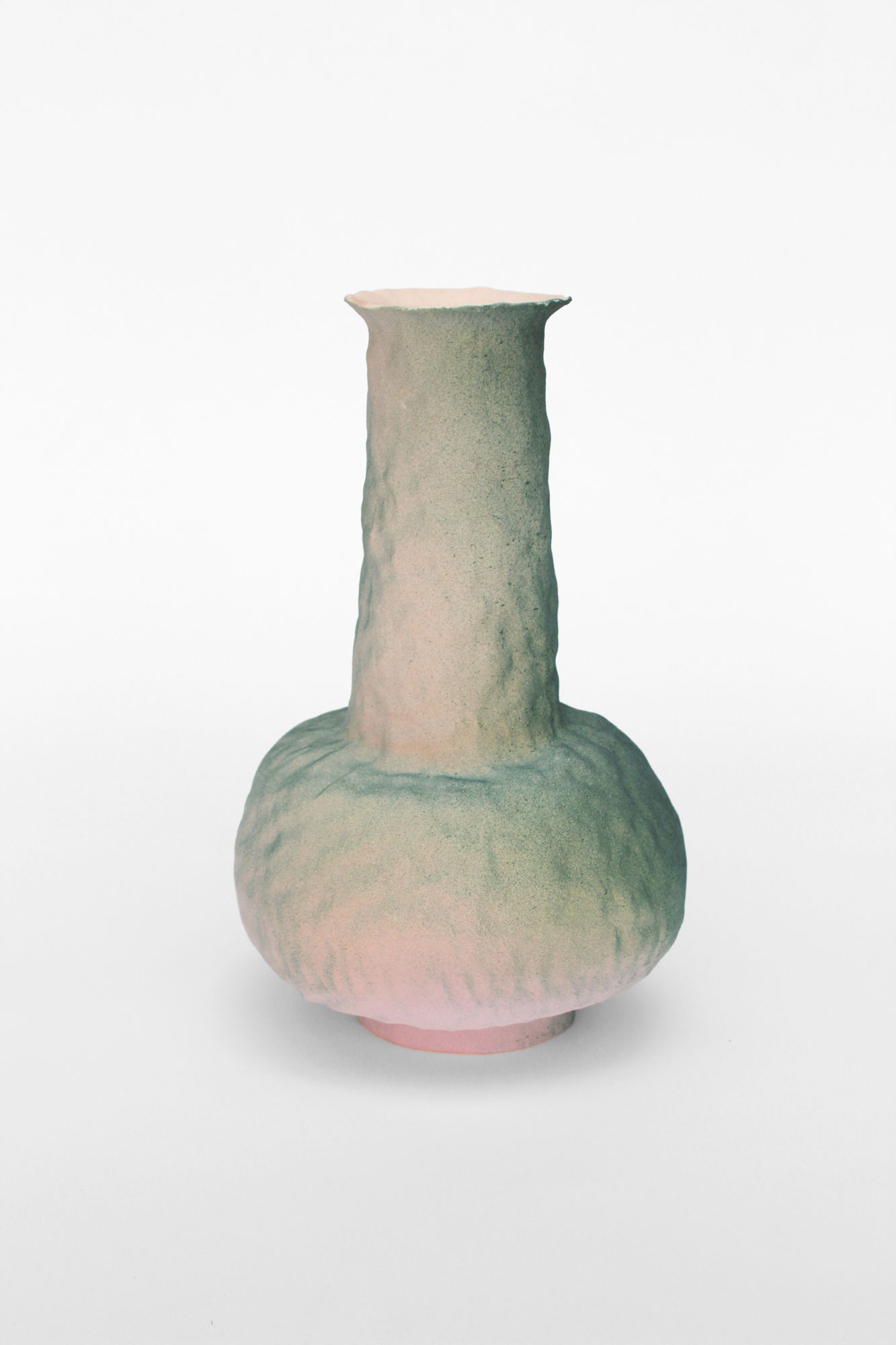 Pots-pourris - céramique sculpturale « toxique » - Grès et émail plombifère incuit -  pièce n°3. 19 x 19 x 33,5 cm - 2020