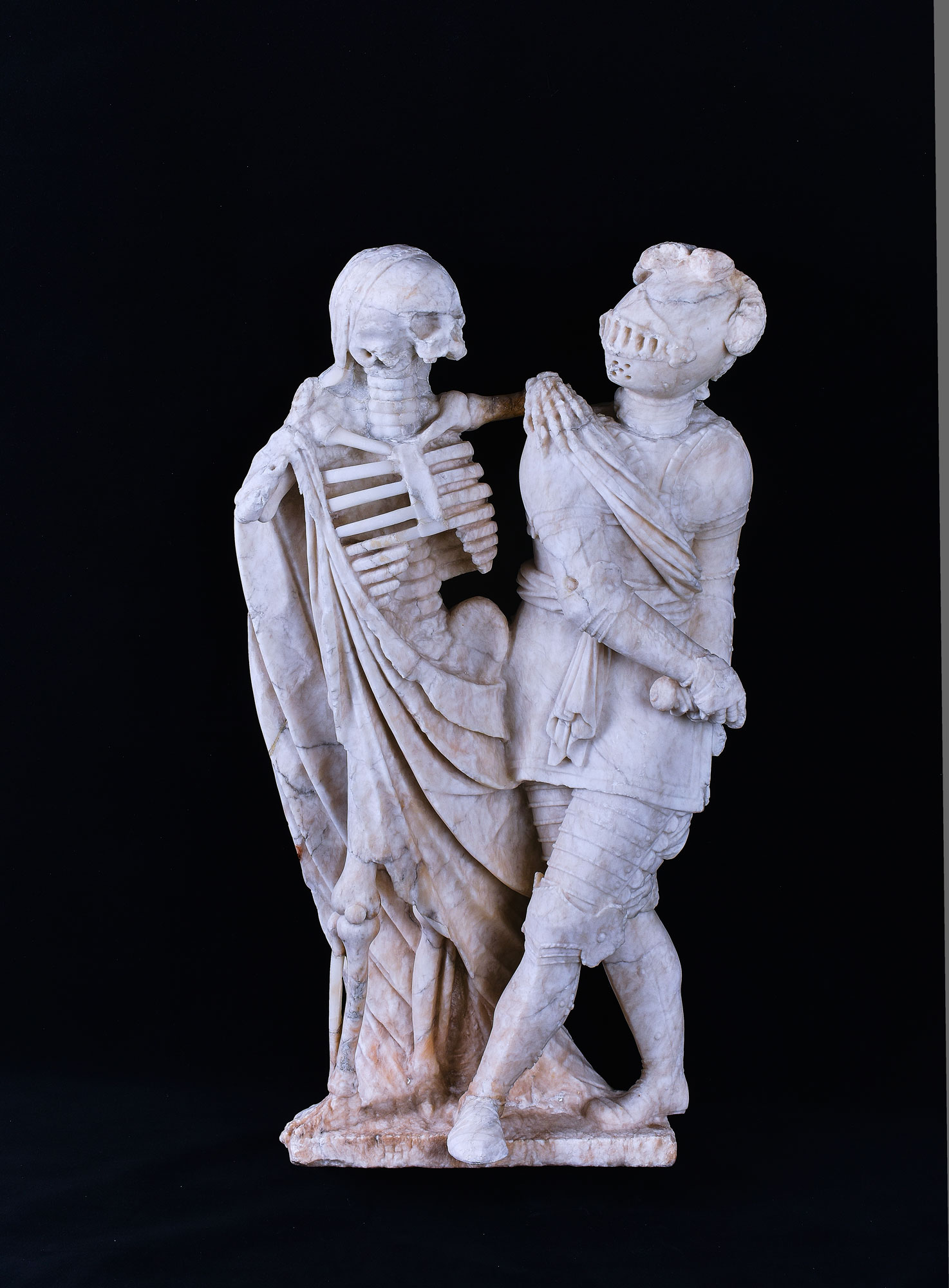 Anonyme - La Mort et le chevalier - Albâtre taillé - 16e  siècle - Collections Ville de Mons – Artothèque, inv. JL.Sp.23 - Photo : J. Luyten
