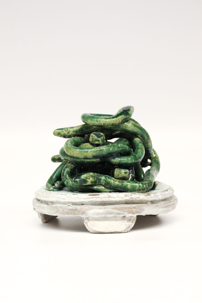 Coline Rosoux, Tas de serpents - Grès émaillé - Modelage - 15x15 cm - 550 €